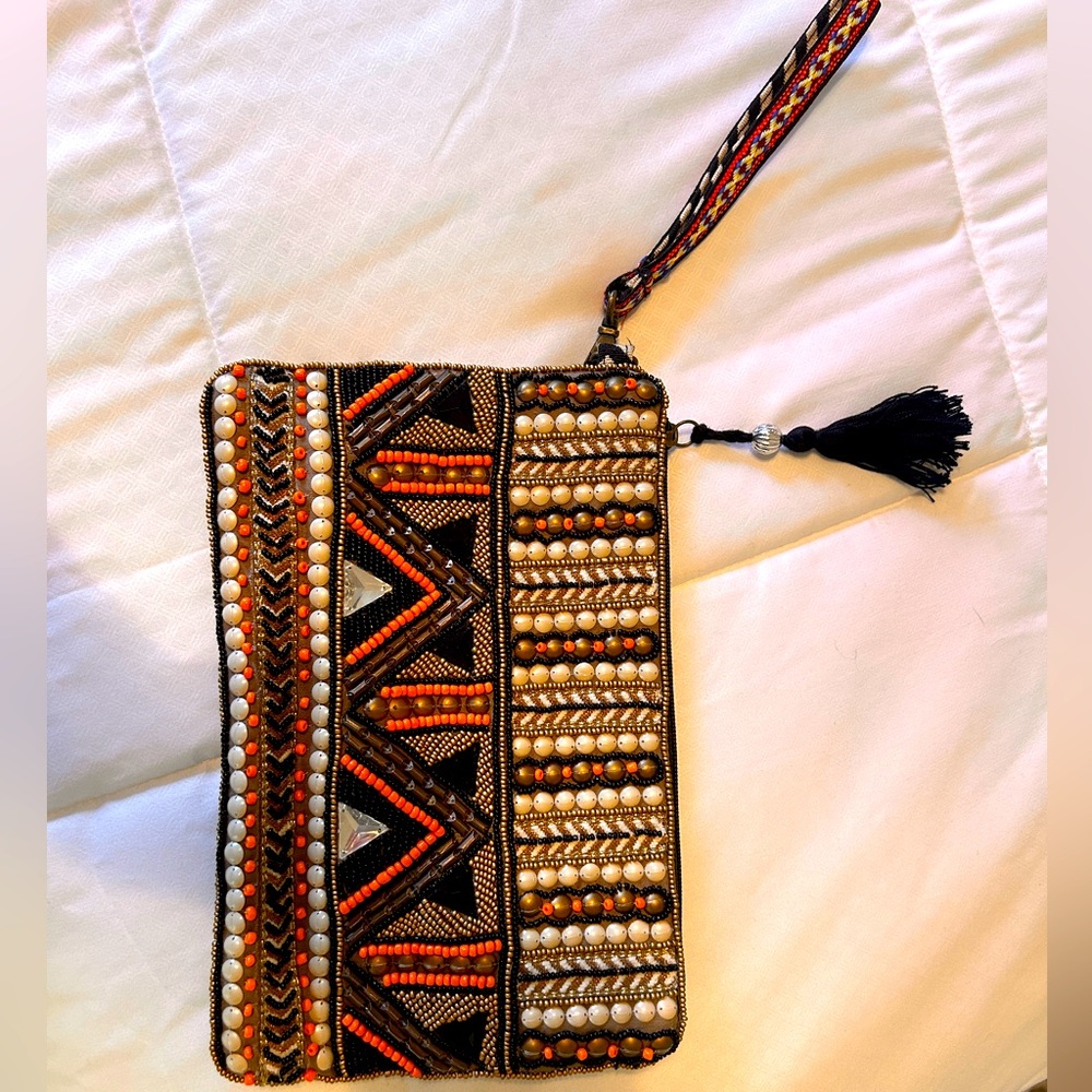 Bid Buddah Beaded Wristlet